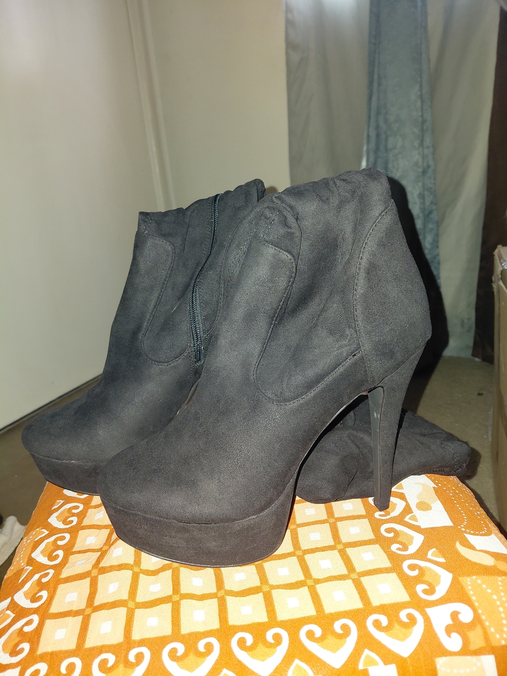 LFL by Lust for Life Black Suede Over-the-Knee Platform Stiletto Boots